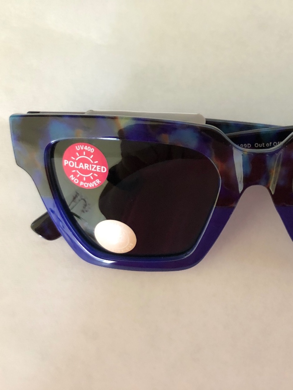 New Peepers Cobalt Tortoise Polarized UV400 SUN GLASSES